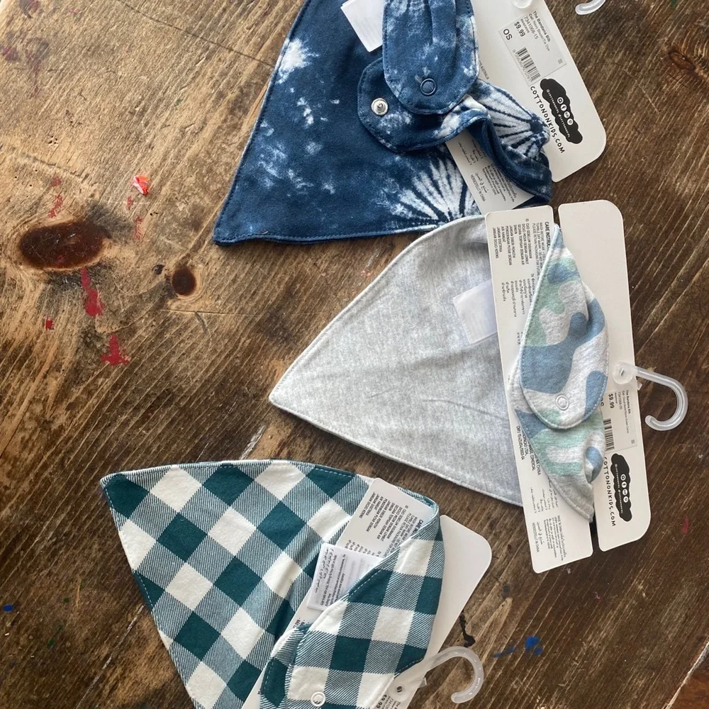 🆕TRIO of COTTON ON Bandana BIBS - unisex👶🏻👶🏻